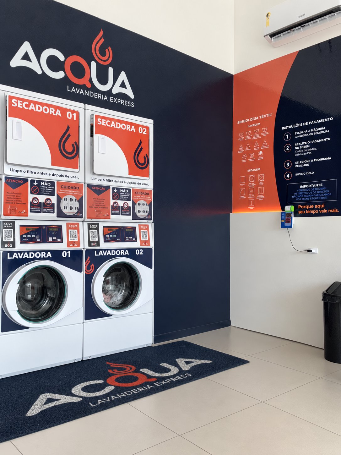Máquinas de lavar e secar da Acqua Lavanderia Express